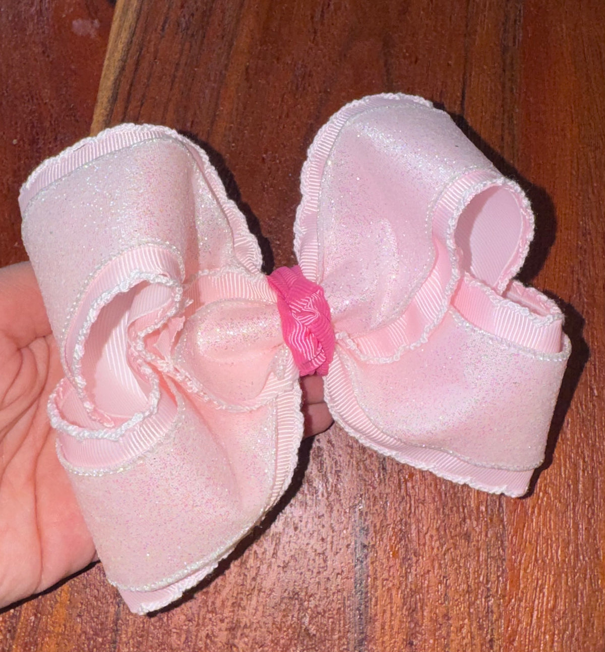 Birthday Babe Bow