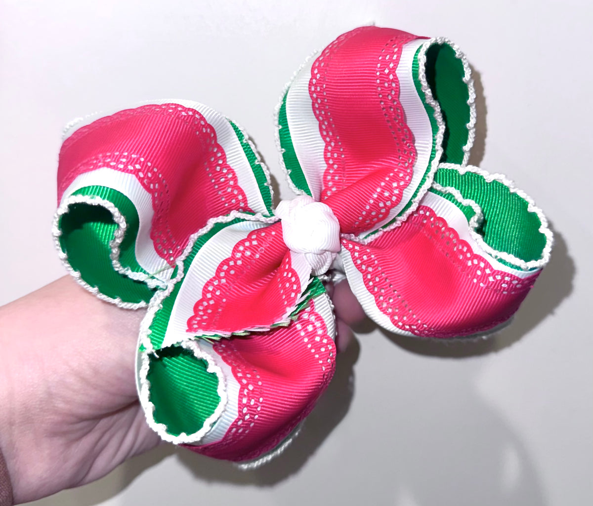 Oopsie Daisy Bow