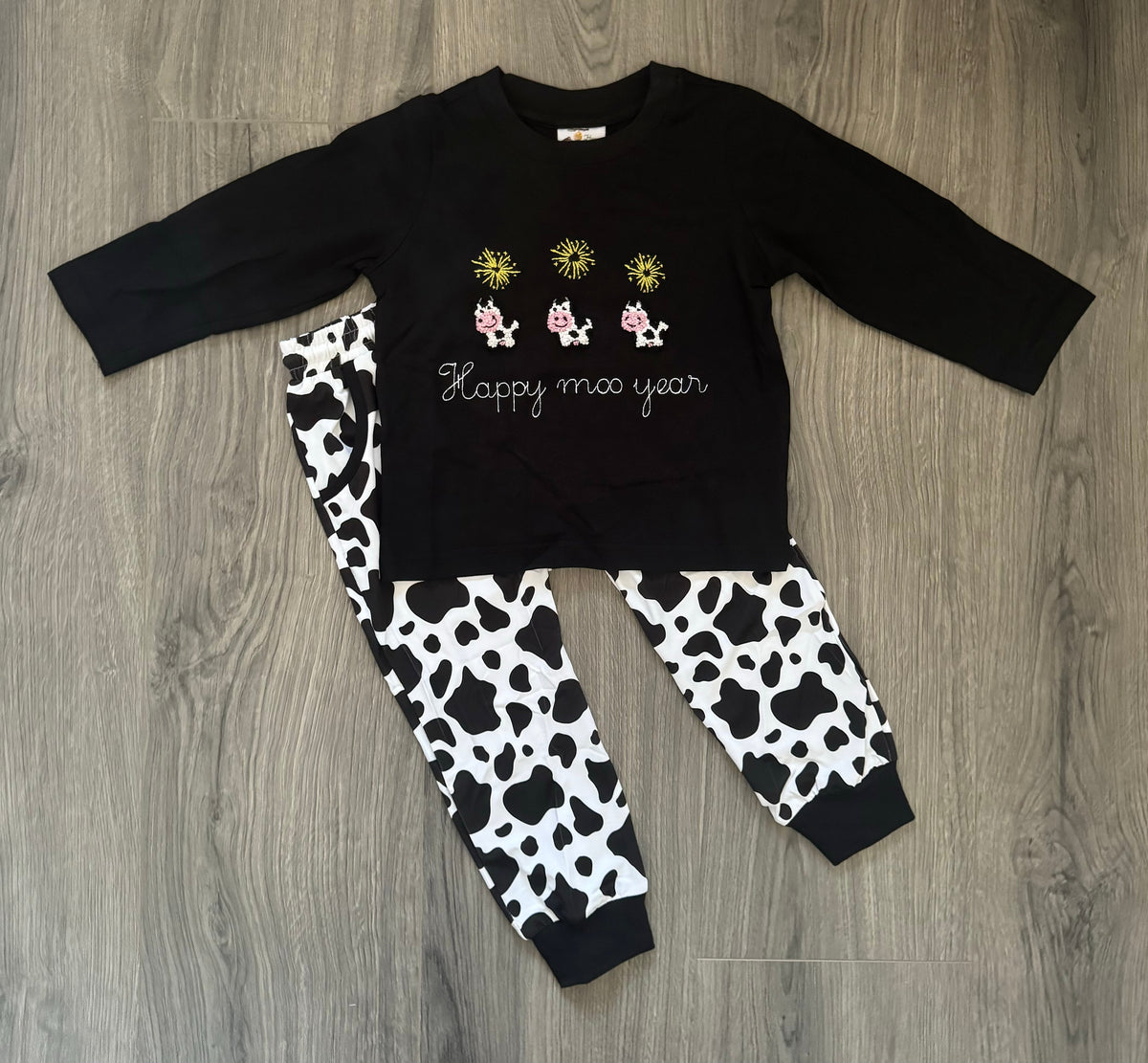 Happy Moo Year Jogger Set